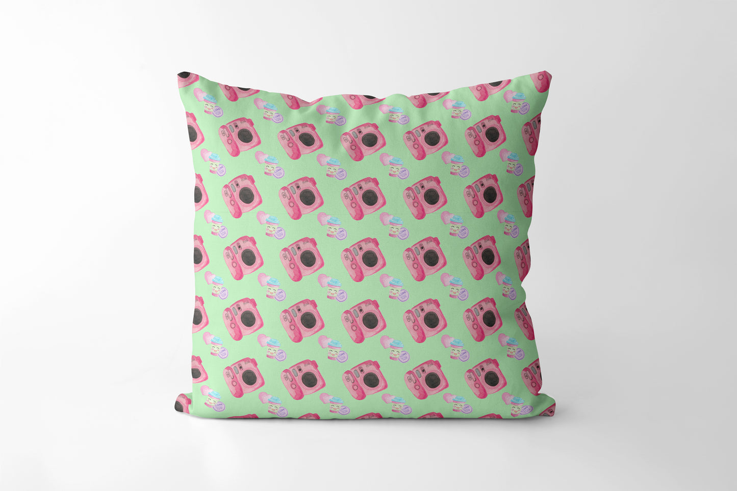 Insta love - Square Cushion