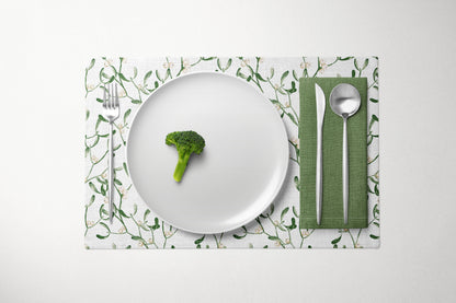 Nature Winter Mistletoe Twigs with Berries Placemat