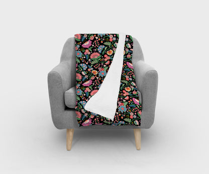 Kinfolk Floral Blanket